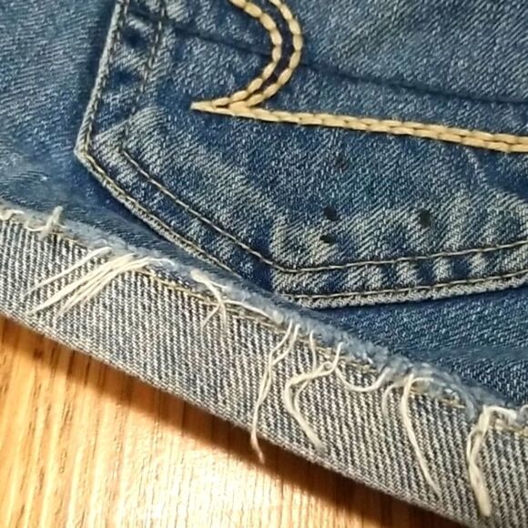 American Eagle Paint Splash Denim Shorts - Picture 8 of 8